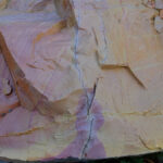 mouvement-ondes-pierres-rouges-1